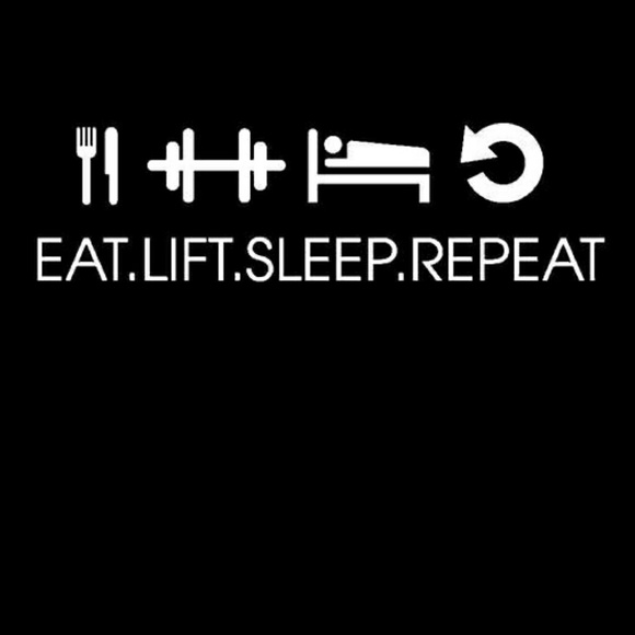 Profile Picture of Taylor Smuck (@tsmuck) on Poshmark