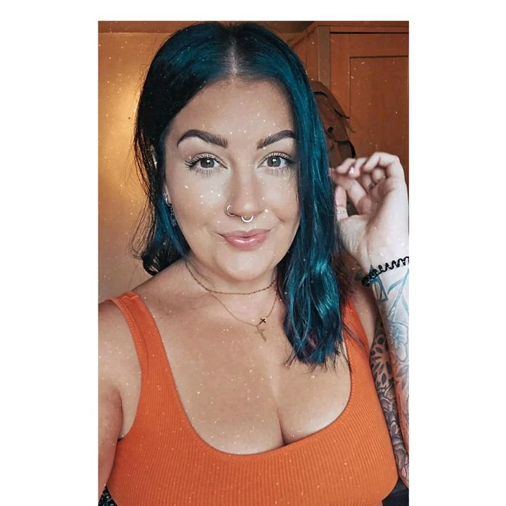 Profile Picture of Debs A (@debbie.roadknight) on Tiktok