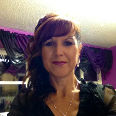 Profile Picture of Paula England (@PaulaEngland9) on Twitter