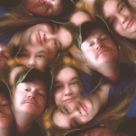 Profile Picture of Nancy James (@calebjoslin) on Poshmark