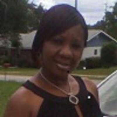 Profile Picture of Phyllis Bennett (@phyllisnb) on Twitter