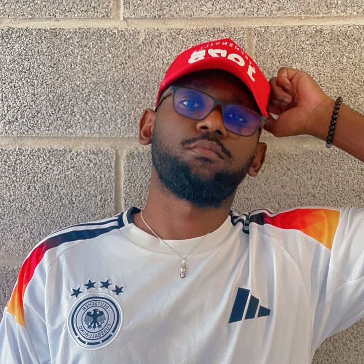 Profile Picture of TRAVIS (@stephenmickala) on Tiktok