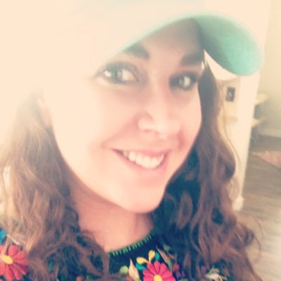 Profile Picture of Kristin Lynch (@MsLynchBiz) on Twitter