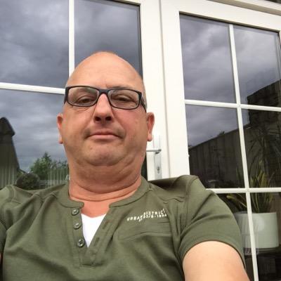 Profile Picture of Rene Dupont (@ReneWattwest) on Twitter