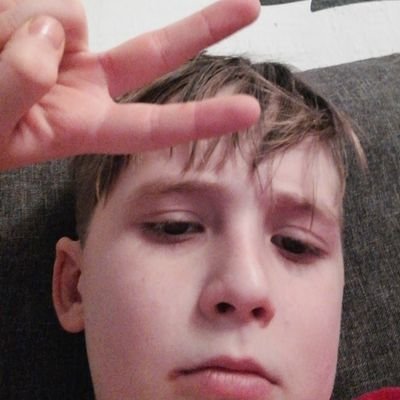 Profile Picture of Cool Guy (@DavidPetric) on Twitter