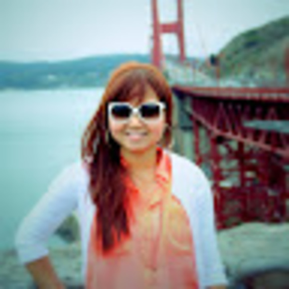 Profile Picture of Lan Trinh (@trin5230) on Poshmark
