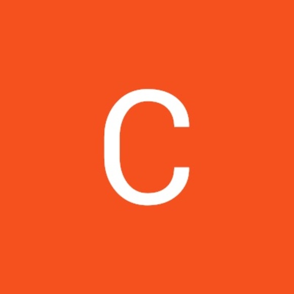 Profile Picture of Cassandra Knowles-true (@cknowlestrue) on Poshmark