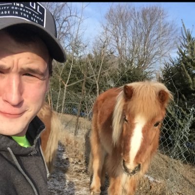 Profile Picture of Bob Seivert (@Bobcat426) on Twitter