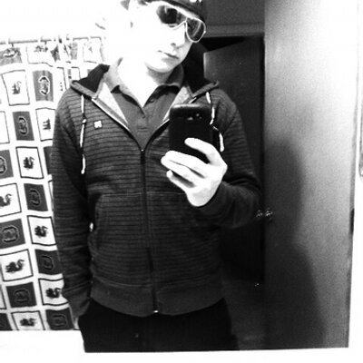 Profile Picture of Samuel Lee Helmuth (@Helmuth_Lee) on Twitter