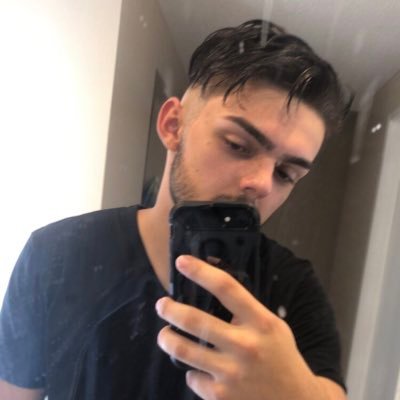 Profile Picture of Alexis Romero (@lil2turntt) on Twitter