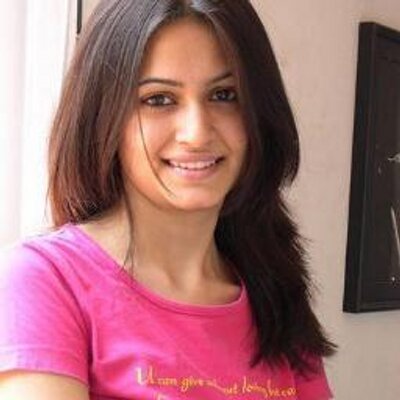 Profile Picture of Maya Jain (@mayajain4) on Twitter