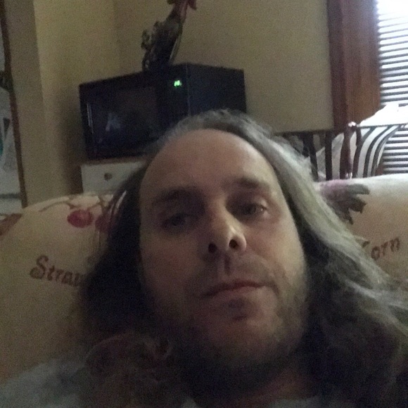 Profile Picture of David Mondello (@davidkallday) on Poshmark