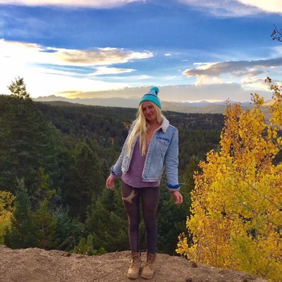 Profile Picture of Taylor Thostenson (@tath0487) on Twitter