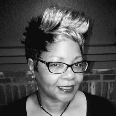 Profile Picture of Tina Moore (@teeniemo) on Twitter