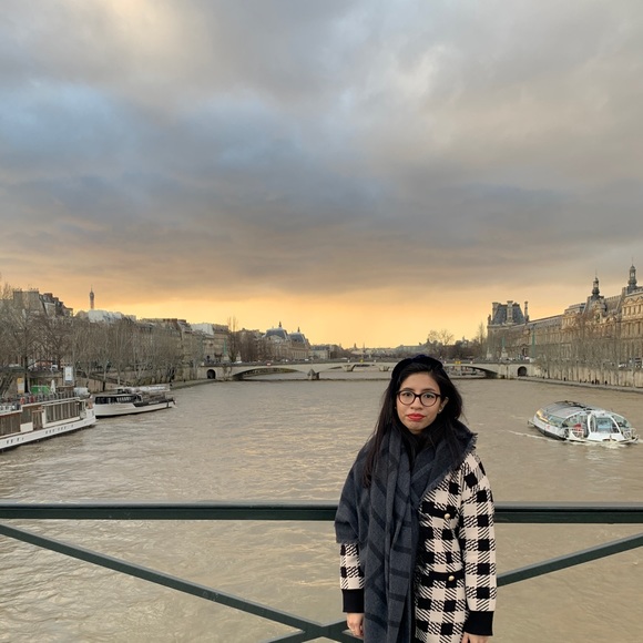 Profile Picture of Yolanda Rivas celis (@yoyorc) on Poshmark