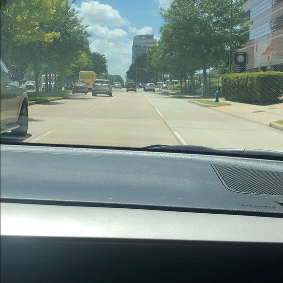 Profile Picture of Eida Almansouri (@eida_almansouri) on Poshmark