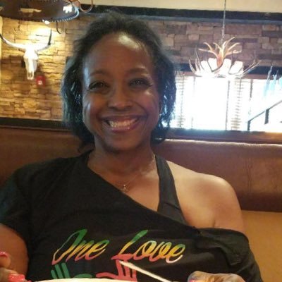 Profile Picture of Michele Jones (@Mikki628) on Twitter