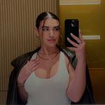 Profile Picture of Rachel Aaron (@rachelaaron__) on Instagram