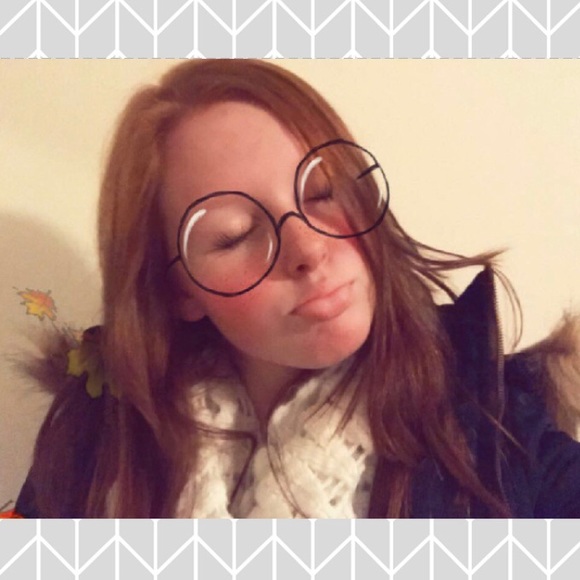 Profile Picture of Sammilyn Kephart (@sammilynk) on Poshmark