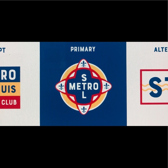 Profile Picture of Brett Knowles (@brettknowle314) on Poshmark