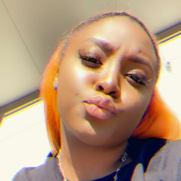 Profile Picture of Tya Dalson (@tdalson) on Poshmark