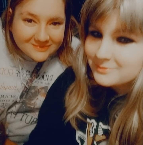 Profile Picture of Hannah Kunkel (@hannahk15202) on Poshmark