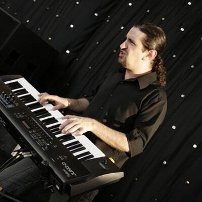 Profile Picture of JOSÉ CARDILLO (@JOSECARDILLO) on Twitter