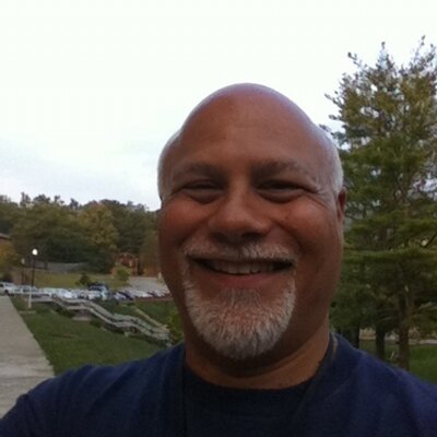 Profile Picture of Richard W. Esquivel (@rwesqui) on Twitter