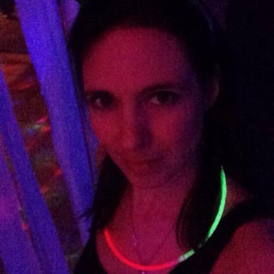 Profile Picture of Tina Scally (@tina_scally) on Twitter