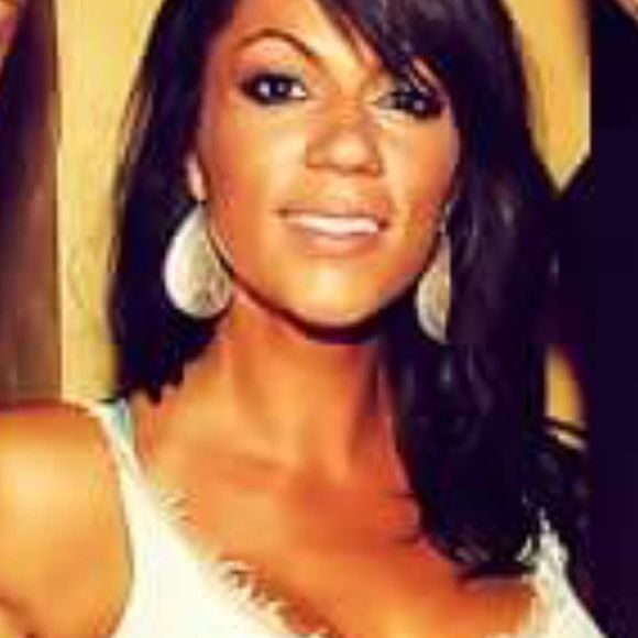 Profile Picture of Mary Sexton (@italianalicia) on Poshmark