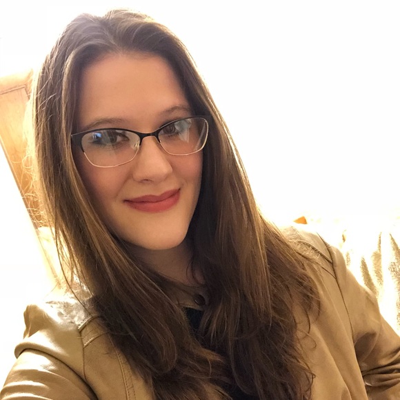 Profile Picture of Jodi Busby (@jmb1286143) on Poshmark