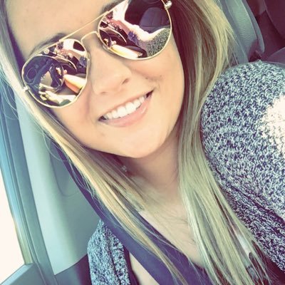 Profile Picture of Amber Yahr (@amberyahr) on Twitter