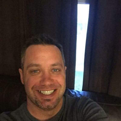 Profile Picture of Nathan Karwandy (@Neuter6) on Twitter