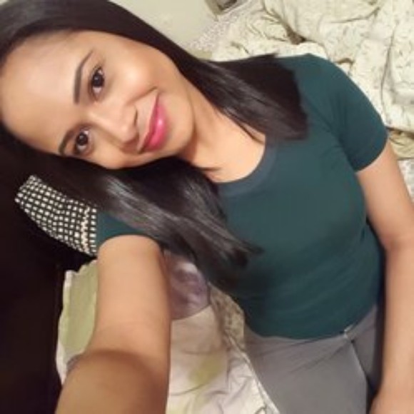 Profile Picture of Joselin alluringsilence Alluringsilence (@gyqxa62hfaik) on Poshmark