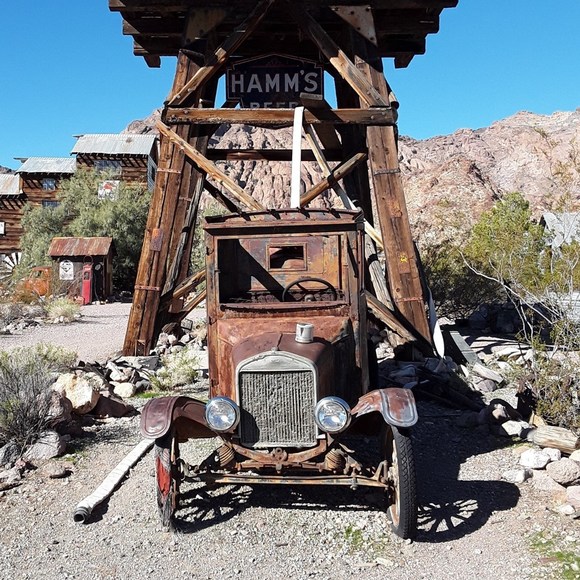 Profile Picture of Brian Timbs (@briantimbs) on Poshmark