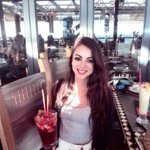 Profile Picture of Bianca (@bianca_meyer) on Twitter