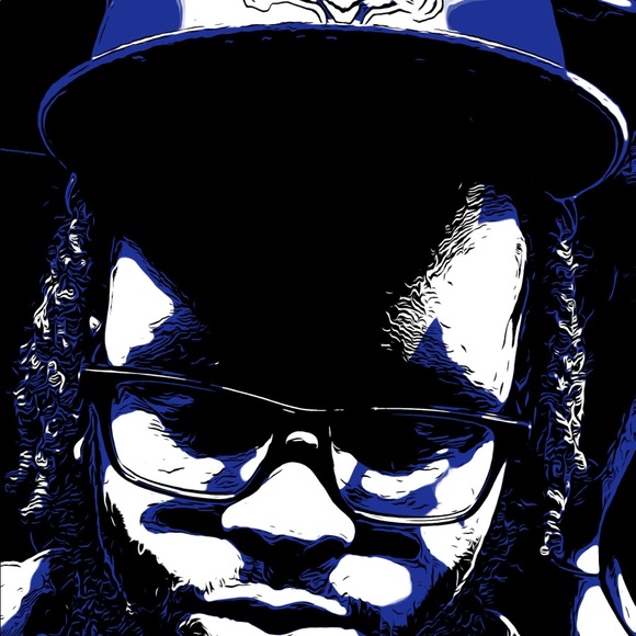 Profile Picture of Joseph Cross (@joseph_cross) on Poshmark