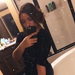 Profile Picture of 𝔻𝕖𝕤 💋 (@_destiny.meshell) on Instagram