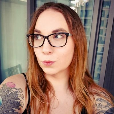 Profile Picture of Runaway Supernova (@GwenBenaway) on Twitter