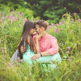 Profile Photo of Tire Swing Photography (Ashley Frey) (@ashypoo7) on Pinterest