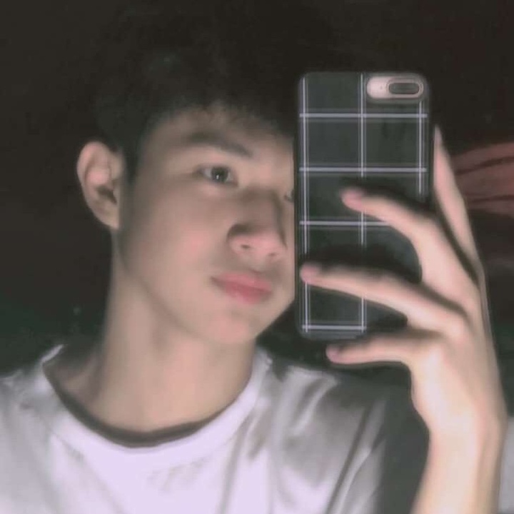Profile Picture of Khyn:> (@seandevaux) on Tiktok