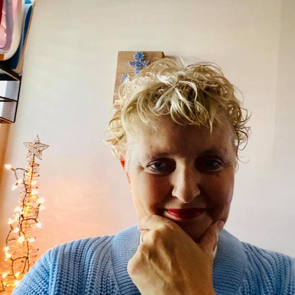 Profile Picture of Monica Gerstel (@monicagerstel) on Poshmark