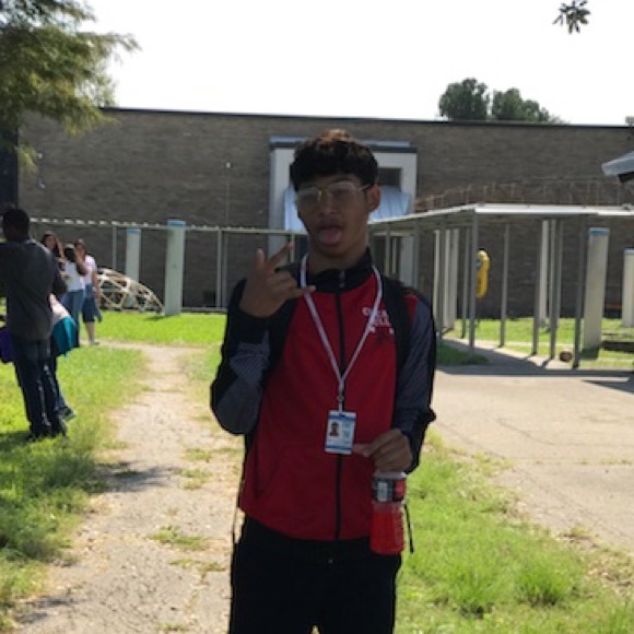 Profile Picture of Nicholas Maldonado (@ayyynico) on Poshmark