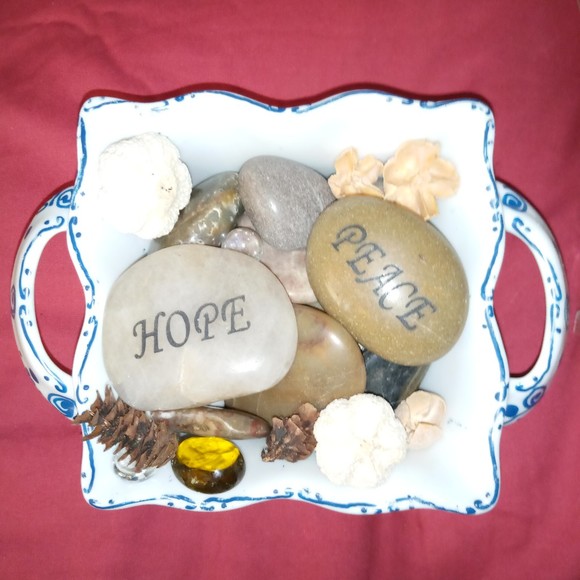 Profile Picture of Melinda Czarnyszka (@jobettes) on Poshmark