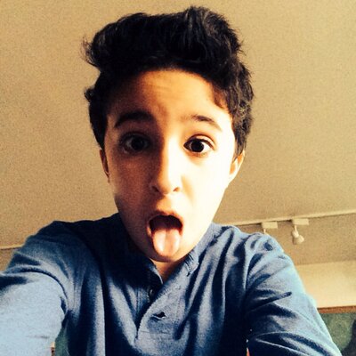 Profile Picture of Ariel Y. Hakim (@arieldegr8) on Twitter