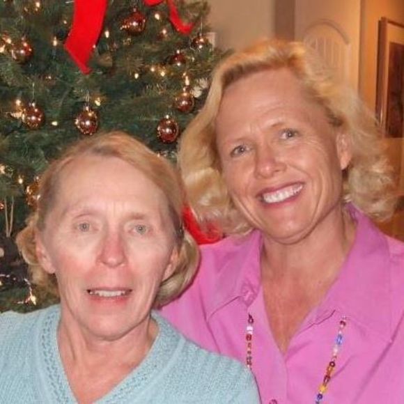 Profile Picture of Terry Whetsell divinski (@terrydivinski) on Poshmark