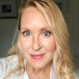 Profile Picture of Amy Wivell (@aswivell) on Pinterest