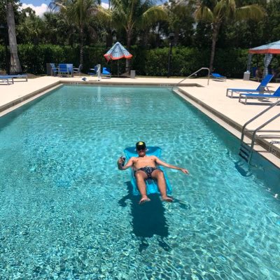 Profile Picture of Travis ⛷ 🏂 (@travis_duke7534) on Twitter