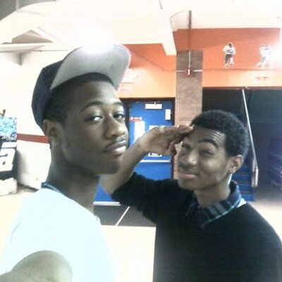 Profile Picture of Brendon Perry (@omgitsblueberry) on Twitter