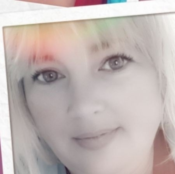 Mistelle Hollister - Poshmark Profile Picture of Mistelle Hollister (@mlmhphotography) on Poshmark